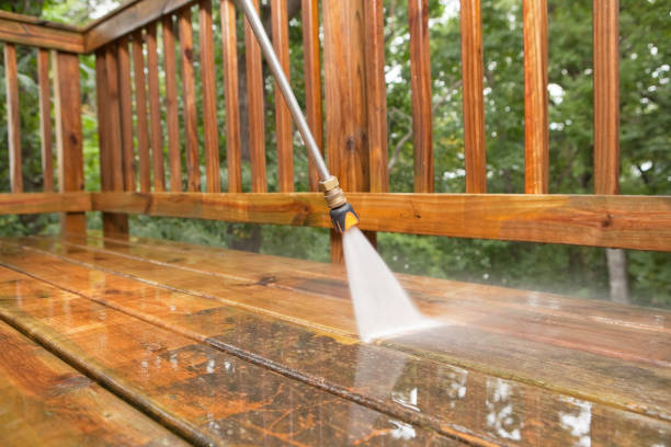 Best Commercial Building Pressure Washing  in Menard, TX